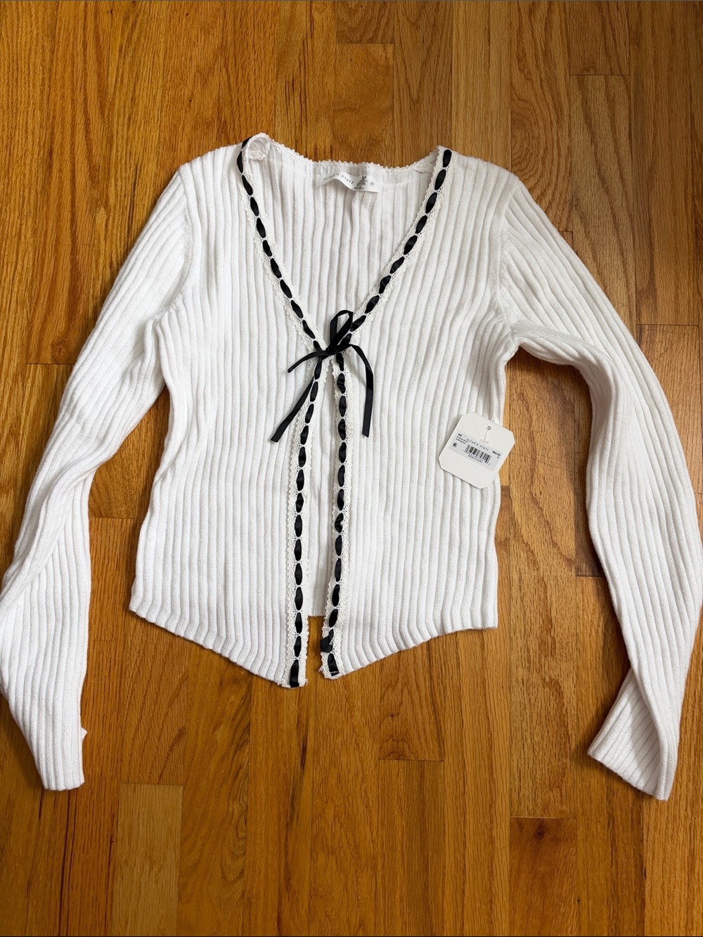Altered state split front sweater size medium